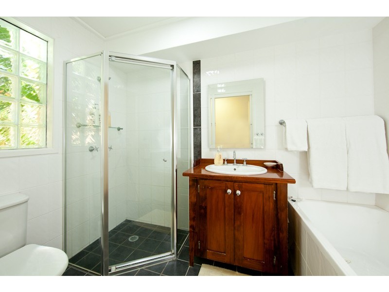 23 Stirling Avenue, Kirrawee NSW 2232