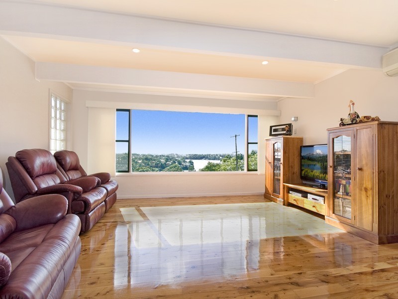 4 Struen Marie Street, Kareela NSW 2232