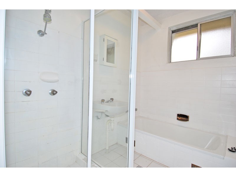 13/76 Glencoe Street, Sutherland NSW 2232