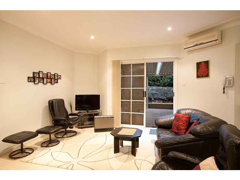 33 Magnolia Street, Kirrawee NSW 2232