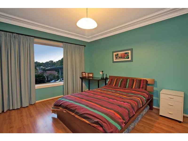 33 Magnolia Street, Kirrawee NSW 2232