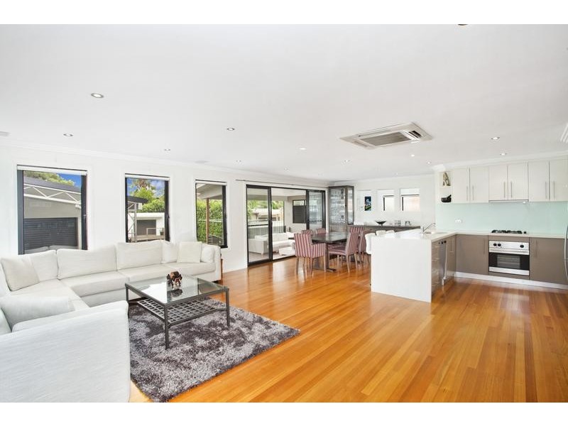 3 Diosma Place, Engadine NSW 2233
