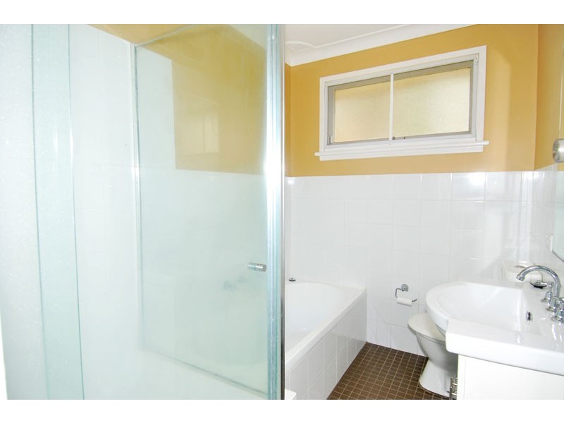 24 Laurina Avenue, Engadine NSW 2233