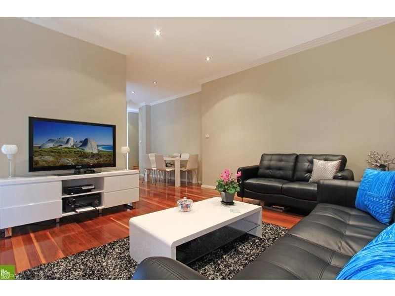 2/17 Church Street, Wollongong NSW 2500