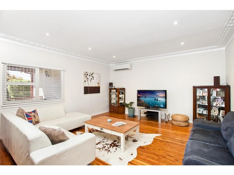 32 Ninth Avenue, Loftus NSW 2232