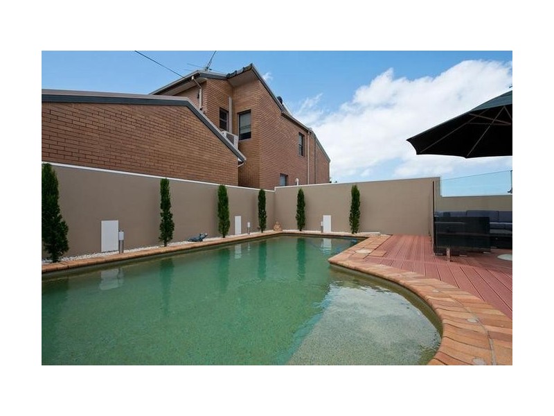 16 Currah Road, Como NSW 2226