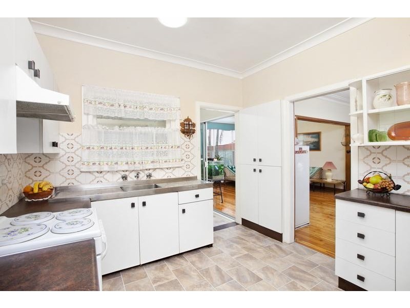 37 National Avenue, Loftus NSW 2232