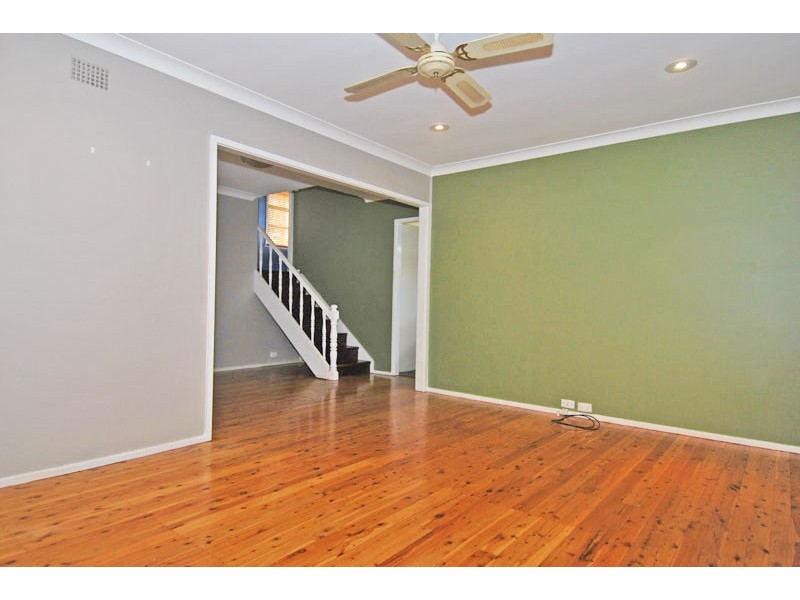 24 Laurina Avenue, Engadine NSW 2233