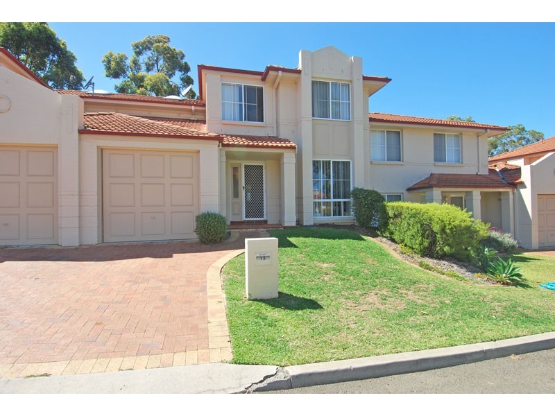 13 Daintree Way, Menai NSW 2234