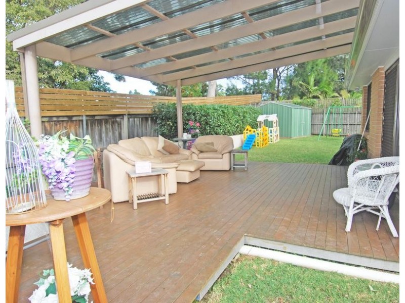 12 Arnold Place, Menai NSW 2234