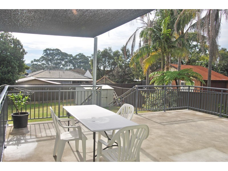 31 Moona Road, Kirrawee NSW 2232