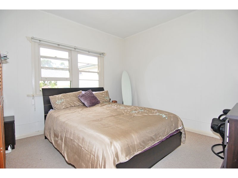 8 Auburn Street, Sutherland NSW 2232