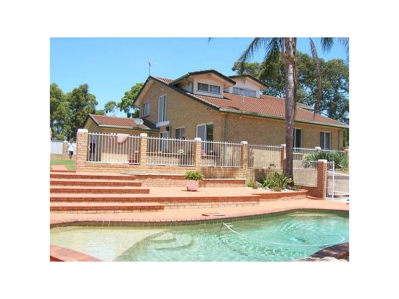 28 Arana close, Bangor NSW 2234