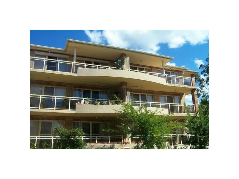 8/50 The Grand Parade, Sutherland NSW 2232