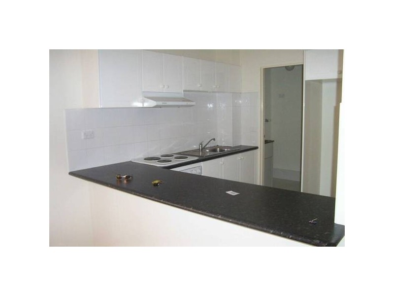 8/50 The Grand Parade, Sutherland NSW 2232