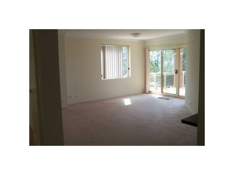 8/50 The Grand Parade, Sutherland NSW 2232