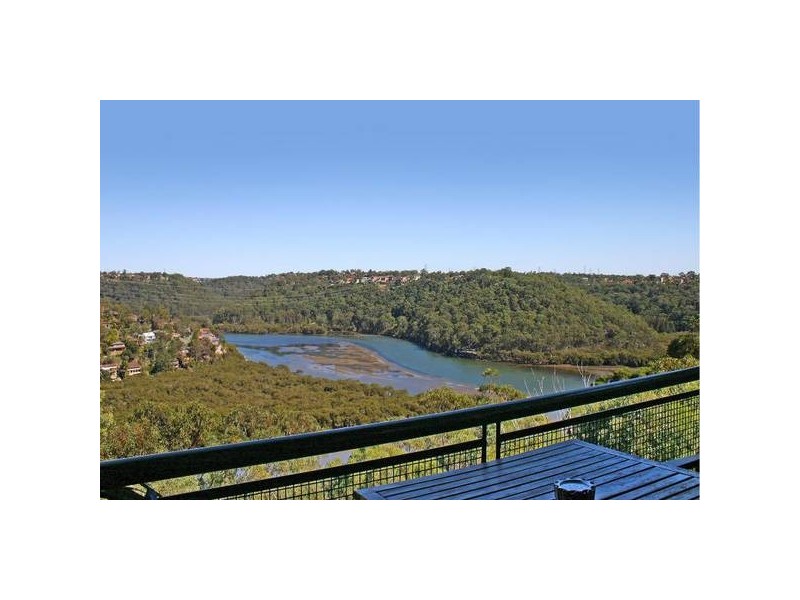 135A Woronora Crescent, Como NSW 2226