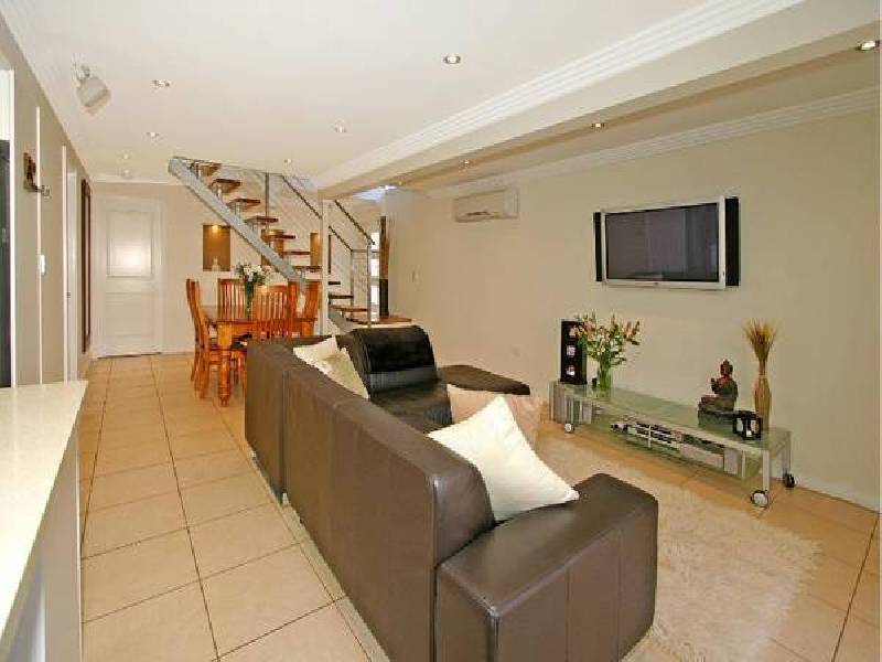 28 Woronora Crescent, Como NSW 2226
