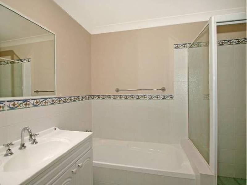 Como Road, Oyster Bay NSW 2225