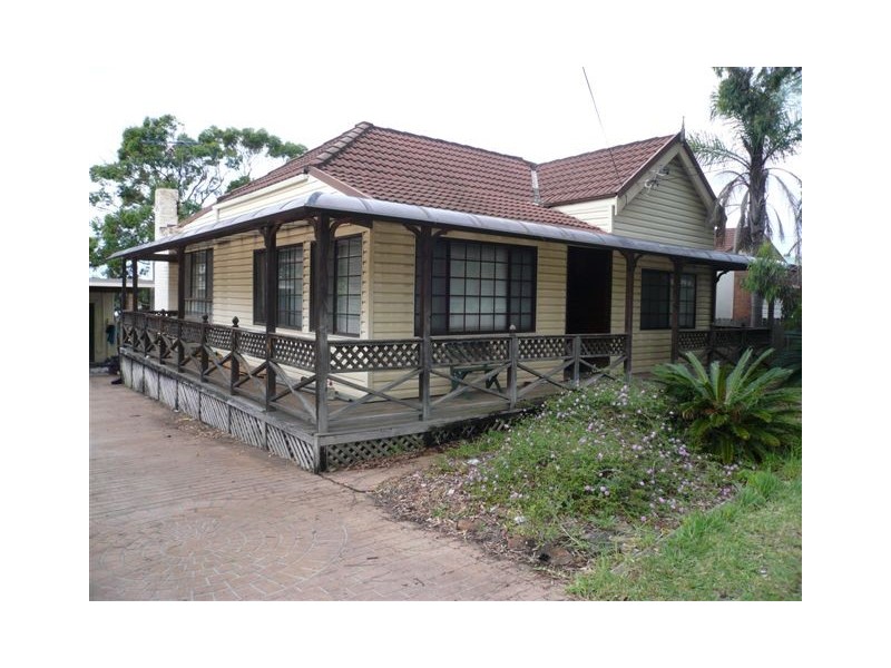 4 Currah Road, Como NSW 2226