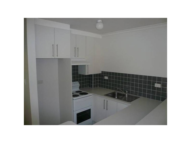 2/53 Auburn strret, Sutherland NSW 2232