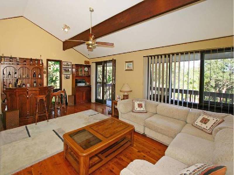 2 Highpoint Place, Como NSW 2226