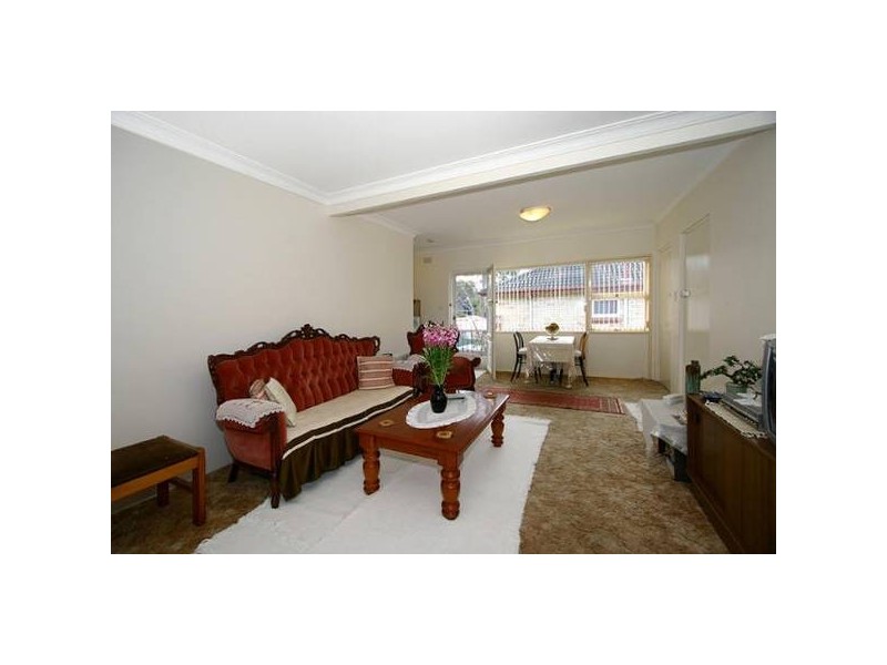 Oxley Avenue, Jannali NSW 2226