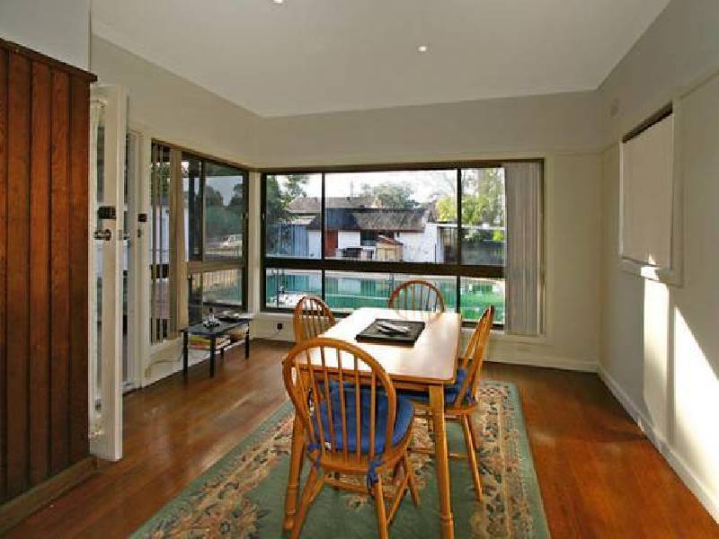 1 Durbar Avenue, Kirrawee NSW 2232