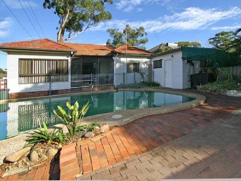 1 Durbar Avenue, Kirrawee NSW 2232