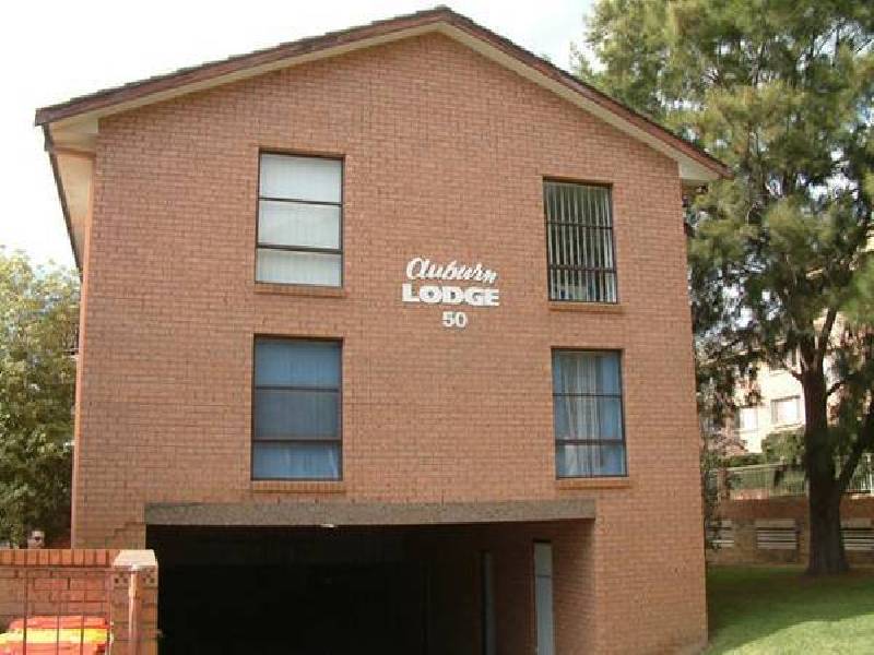 2/50 Auburn Street, Sutherland NSW 2232