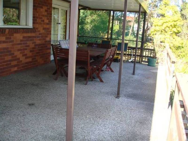 Woronora Crescent, Como NSW 2226