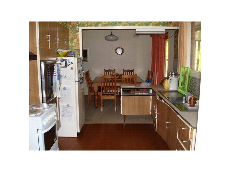 Woronora Crescent, Como NSW 2226