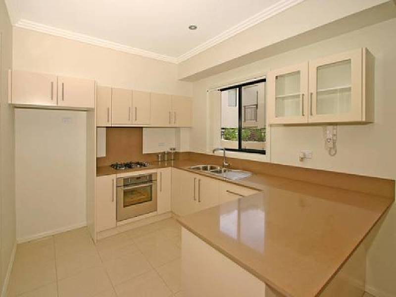 Taylor Close, Miranda NSW 2228