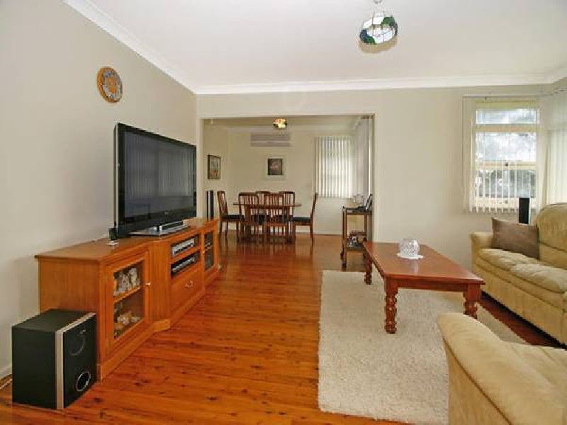 Viburnum Road, Loftus NSW 2232