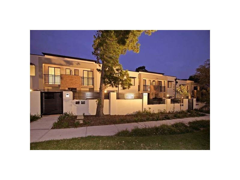 Taylor Close, Miranda NSW 2228