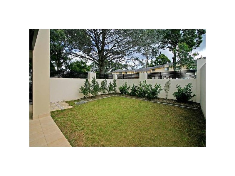 Taylor Close, Miranda NSW 2228