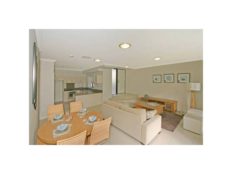 Taylor Close, Miranda NSW 2228