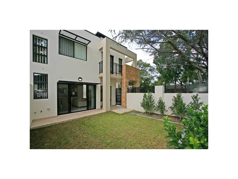 Taylor Close, Miranda NSW 2228