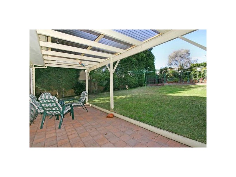 Sixth Avenue, Jannali NSW 2226