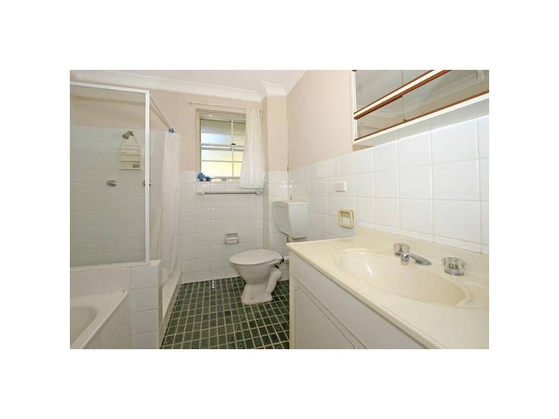 Auburn Street, Sutherland NSW 2232