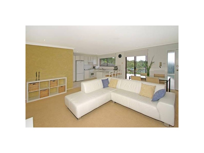 Binya Place, Como NSW 2226