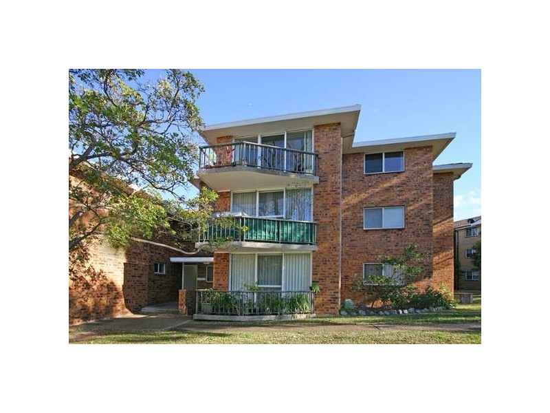 Auburn Street, Sutherland NSW 2232