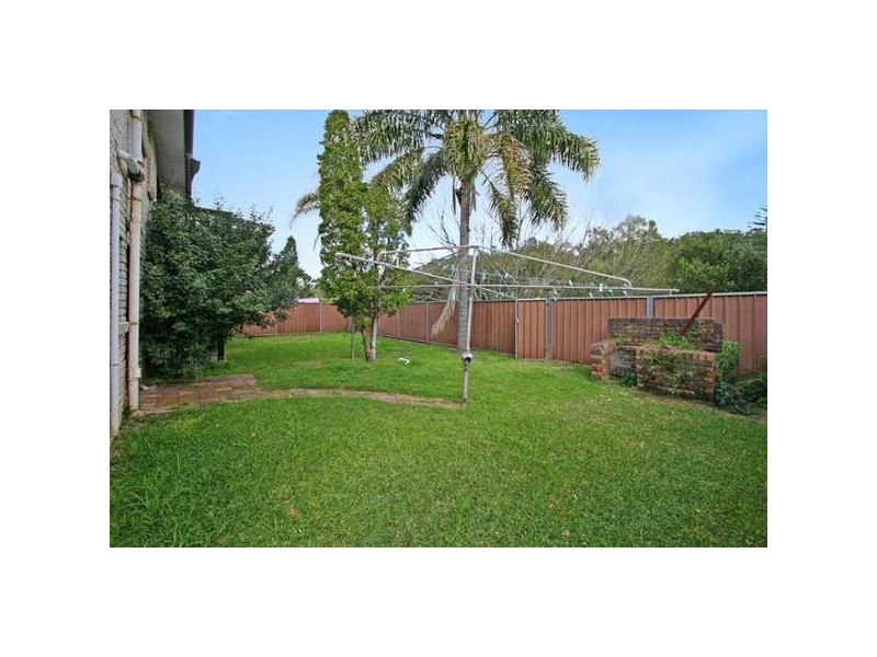 Siandra Drive, Kareela NSW 2232