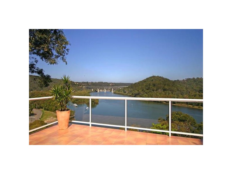 186 Washington Drive, Bonnet Bay NSW 2226