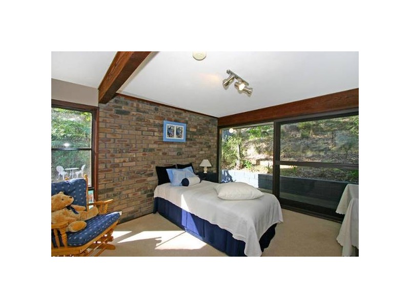 1 Geraldton Place, Yarrawarrah NSW 2233