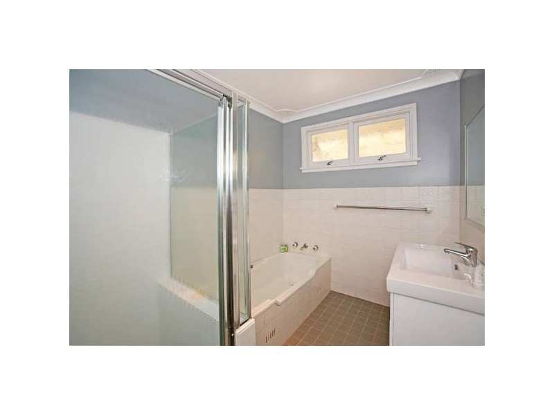 20 Birch Place, Kirrawee NSW 2232