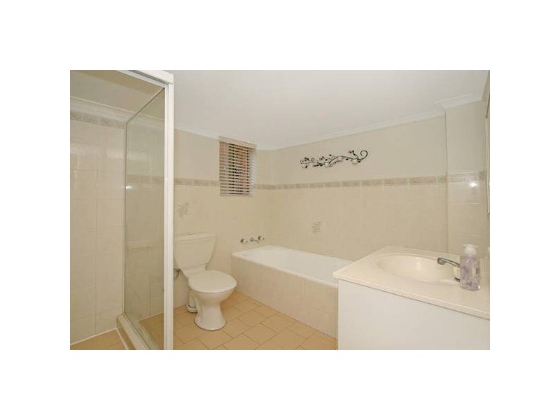 4/3-7 Park Street, Sutherland NSW 2232