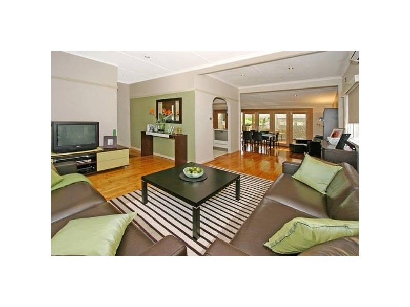 39 Yamba Road, Como NSW 2226