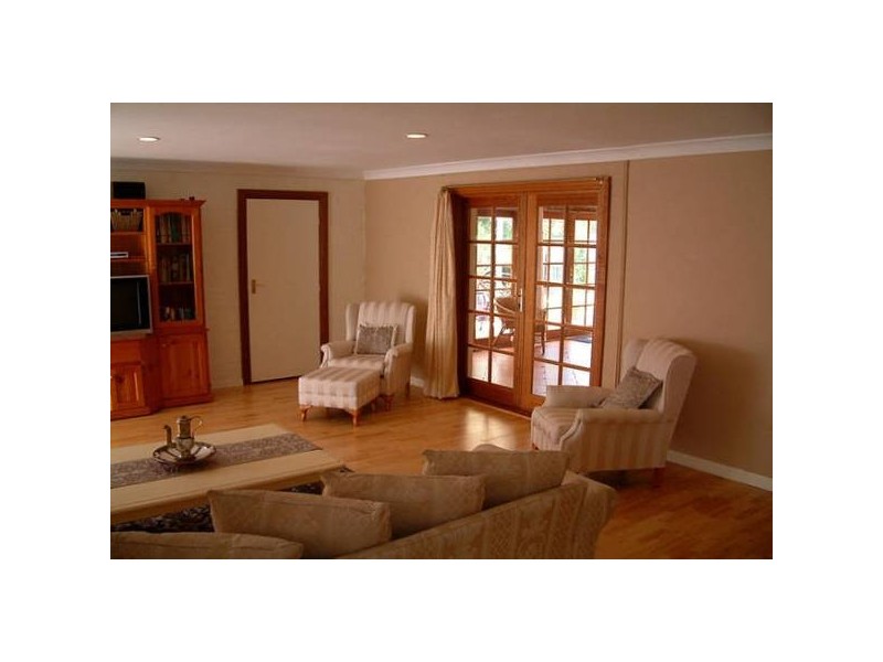 10 Mckinley Avenue, Bonnet Bay NSW 2226