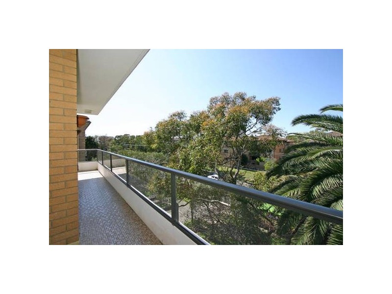 8/69 Parramatta Street, Cronulla NSW 2230